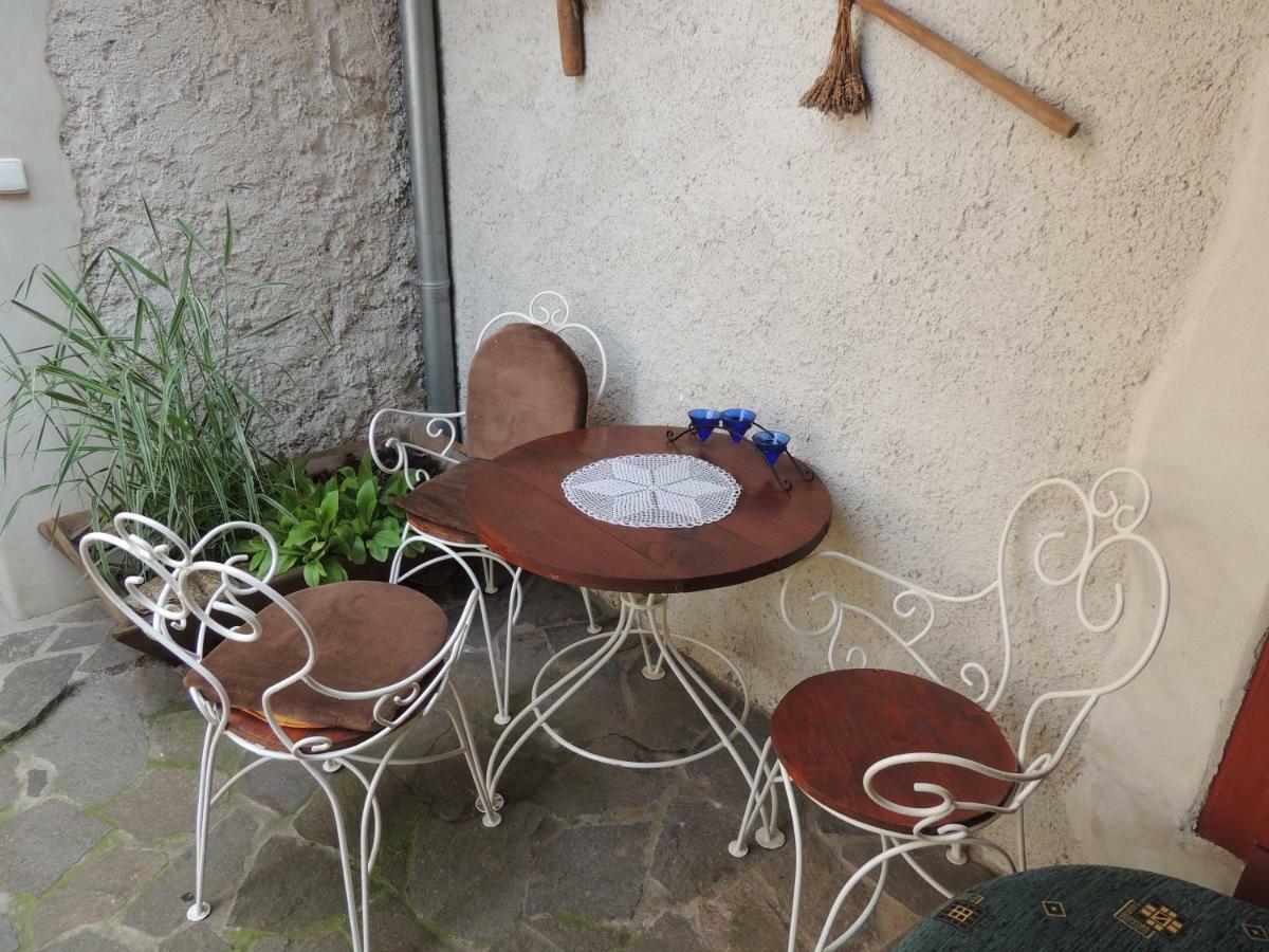 Apartman Bechyne Luaran gambar